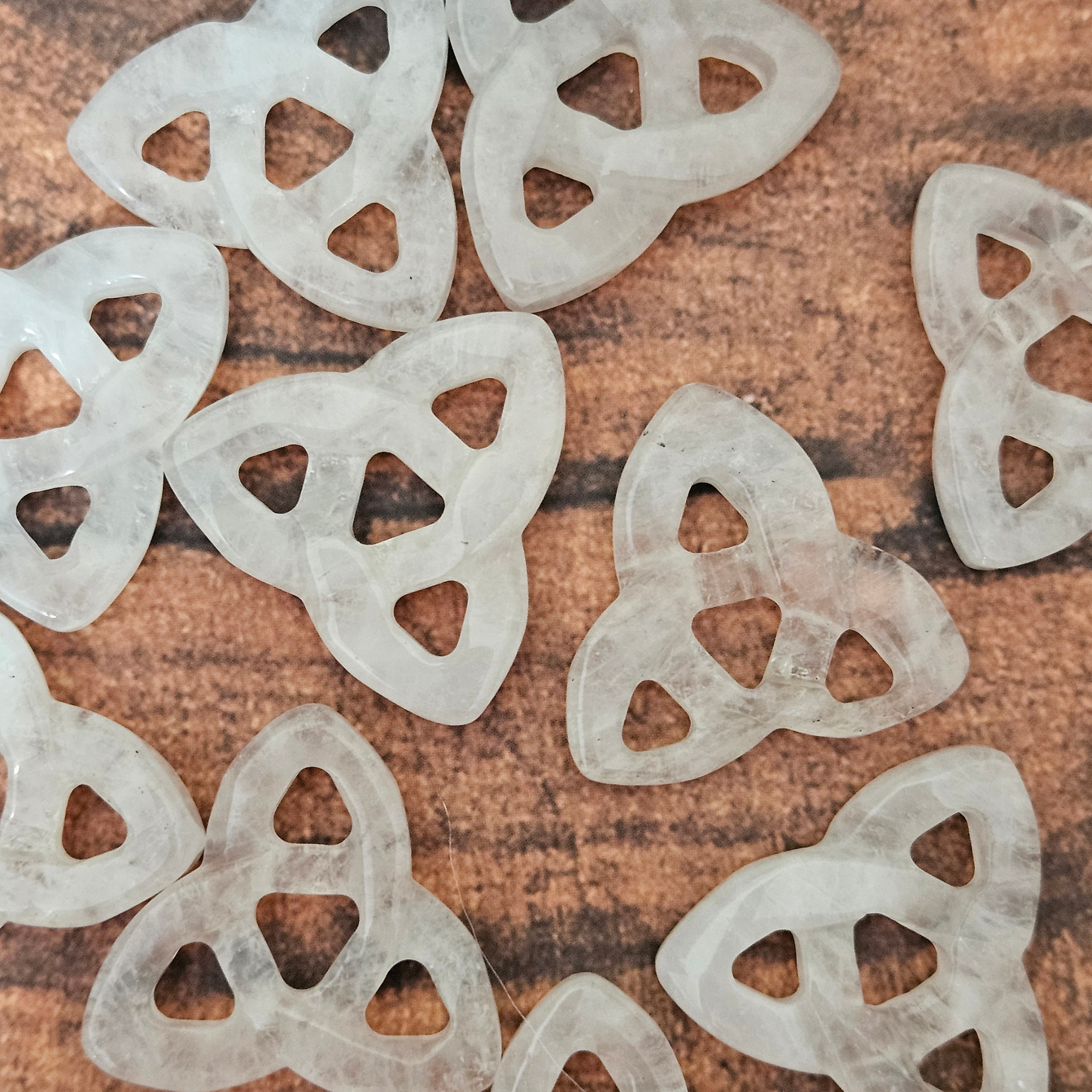 Celtic Trinity Knot Crystal