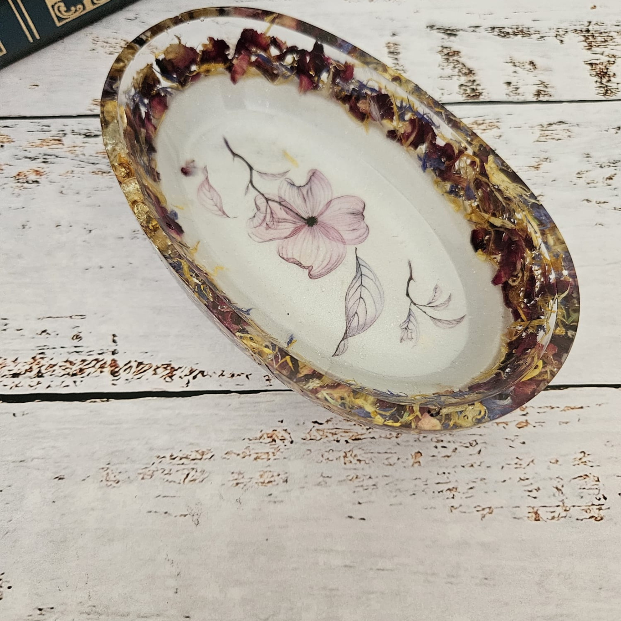 Handmade botanical resin trinket bowl with real dried flowers and delicate pink floral design