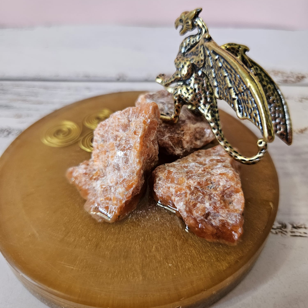 Dragon Sunstone Mini Orgonite Charging Plate