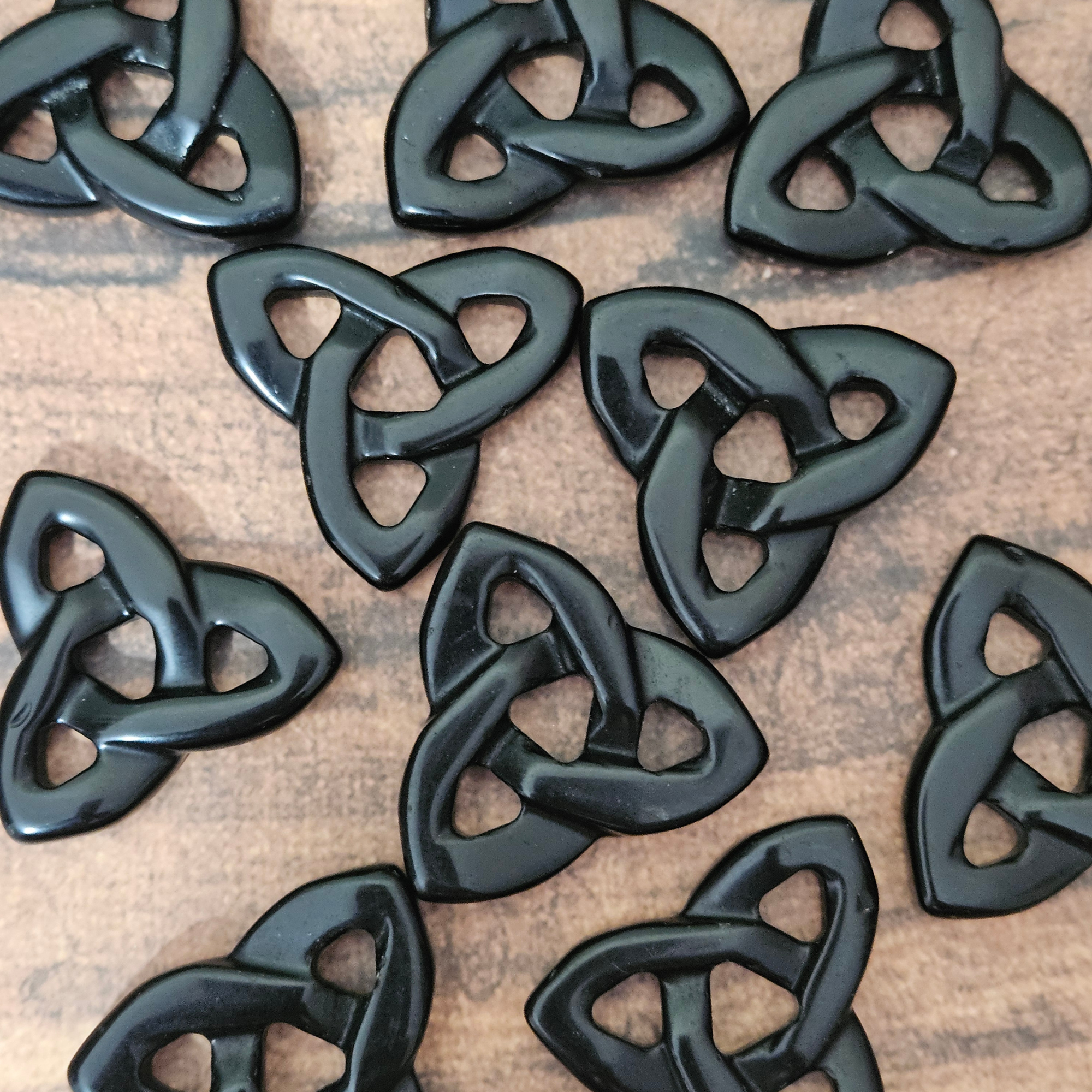Celtic Trinity Knot Crystal